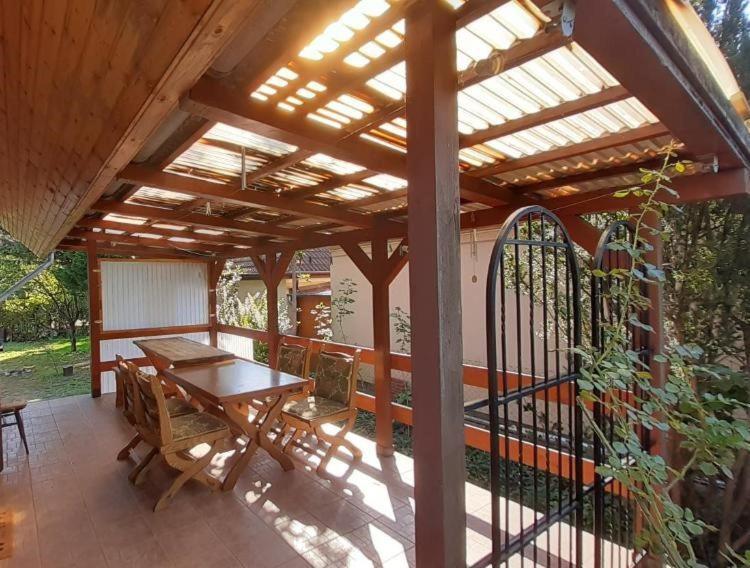 Szalakota Haz Villa บาลาตองโยรอค ภายนอก รูปภาพ